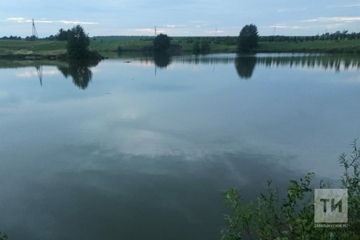 Водолазы подняли тело рыбака со дна Камы в Татарстане