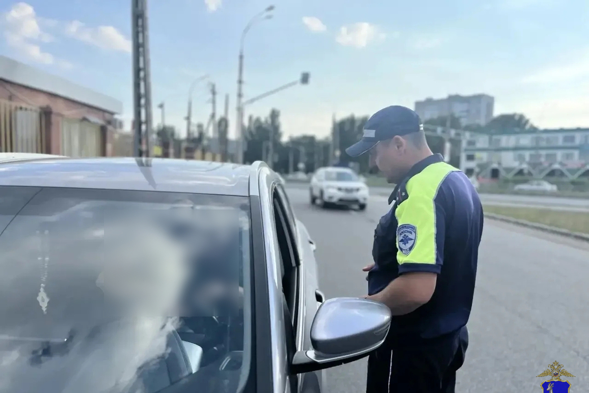 В Тольятти полицейские устроили погоню за угнанной Lada Vesta