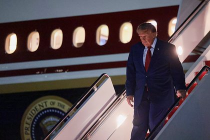 Трамп объяснил решение тайно сменить самолет при вылете из Турции