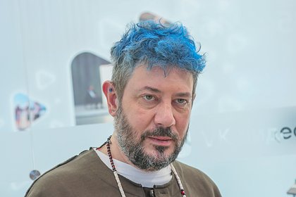 Артемий Лебедев пожаловался на «ужасные страшные мозоли»