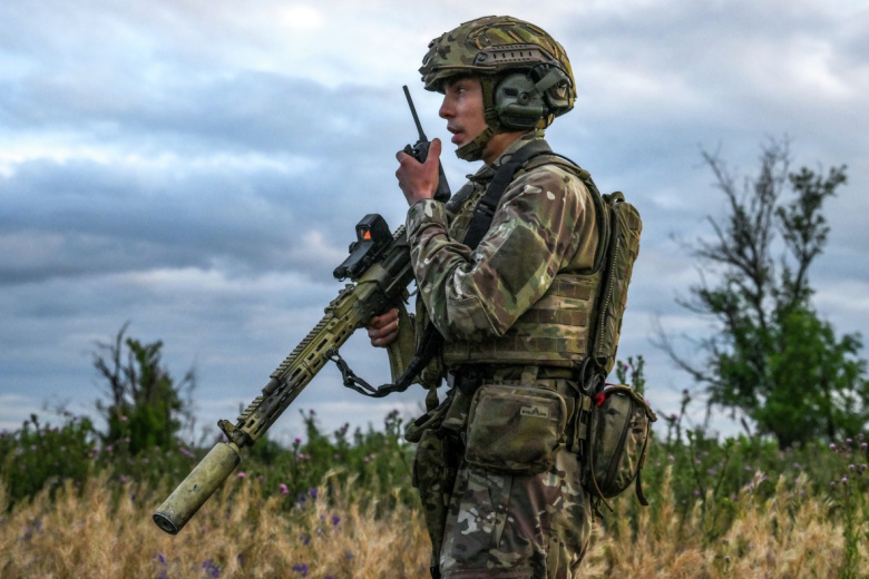 Наступление ВС РФ на Харьков 11 августа: поедание червей в Купянске, 15 тысяч трупов