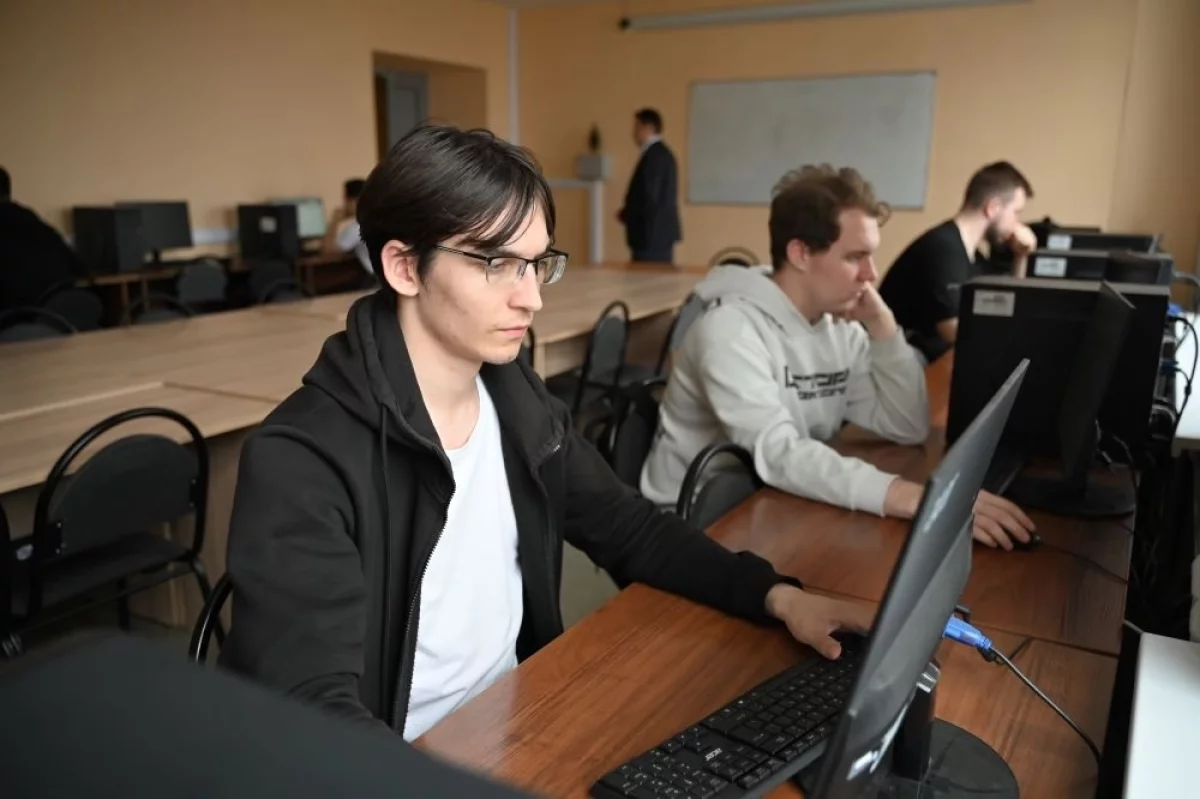 Фундамент образования. Как практические задачи помогают готовить инженеров