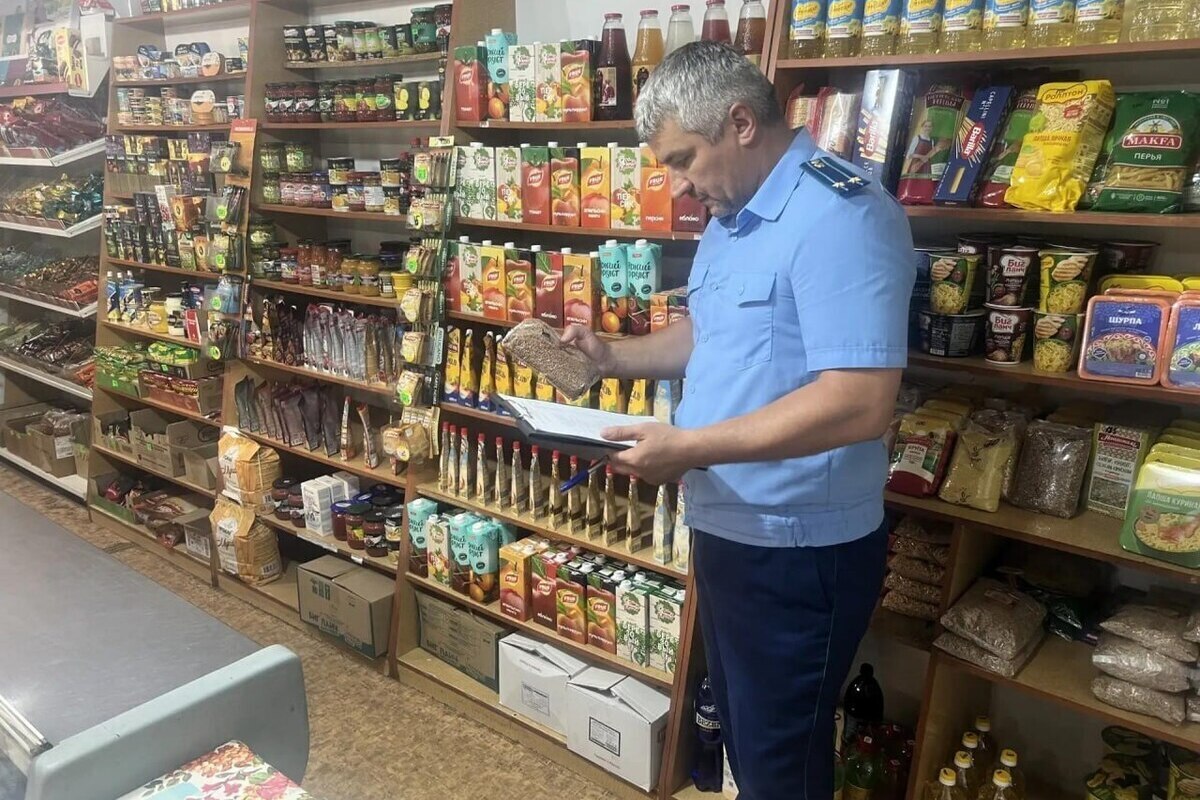 Прокуратура добилась снижения цен в пяти магазинах Каховского округа
