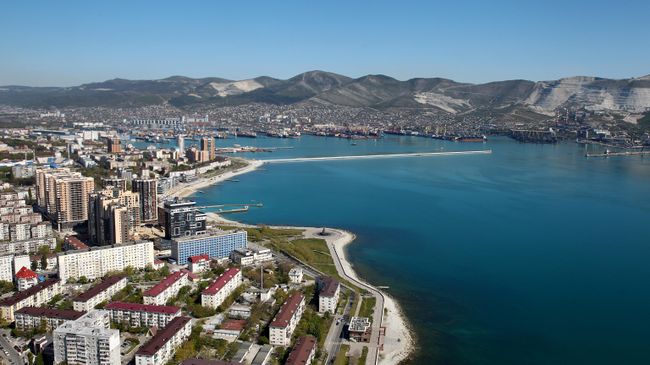 В Новороссийске из-за атаки БПЛА обрушился путепровод