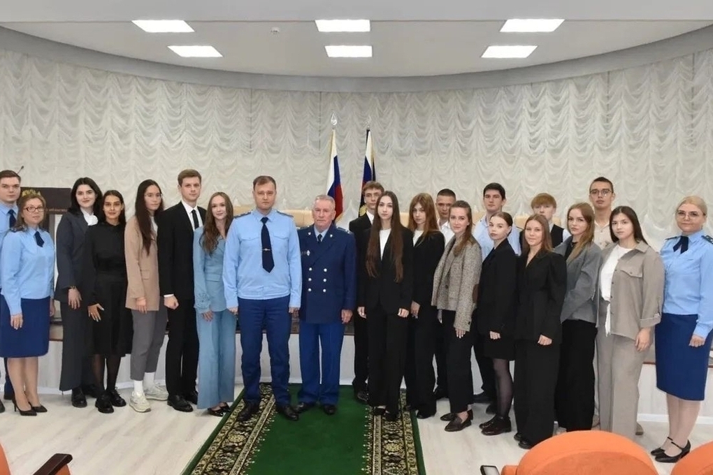 Помощники прокурора города Пскова и Палкинского района приняли присягу
