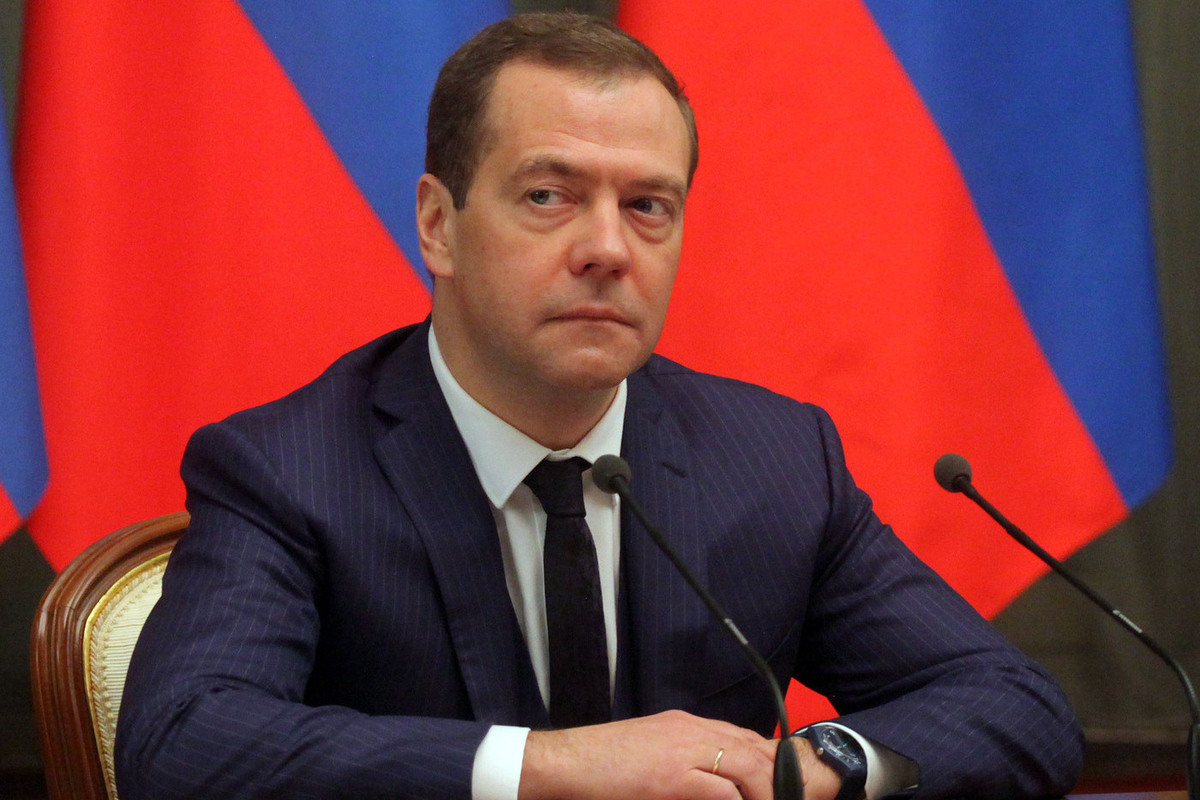 «Режу правду-матку»: Медведев объяснил свой дерзкий стиль в соцсетях