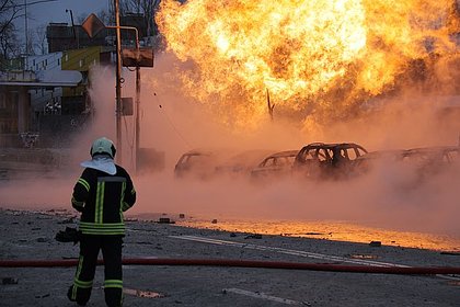 Под Киевом вспыхнул мощный пожар