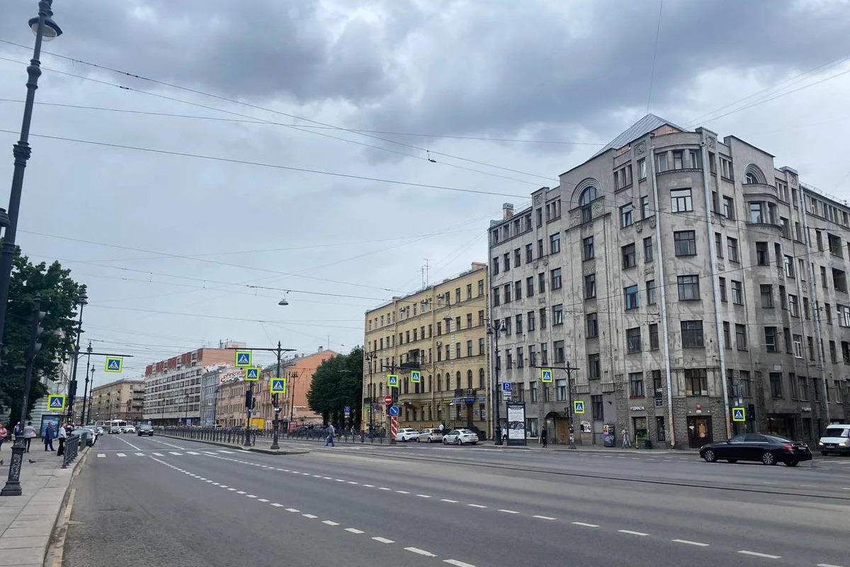 В петербургском консульстве Норвегии объявили траур по королю Харальду V