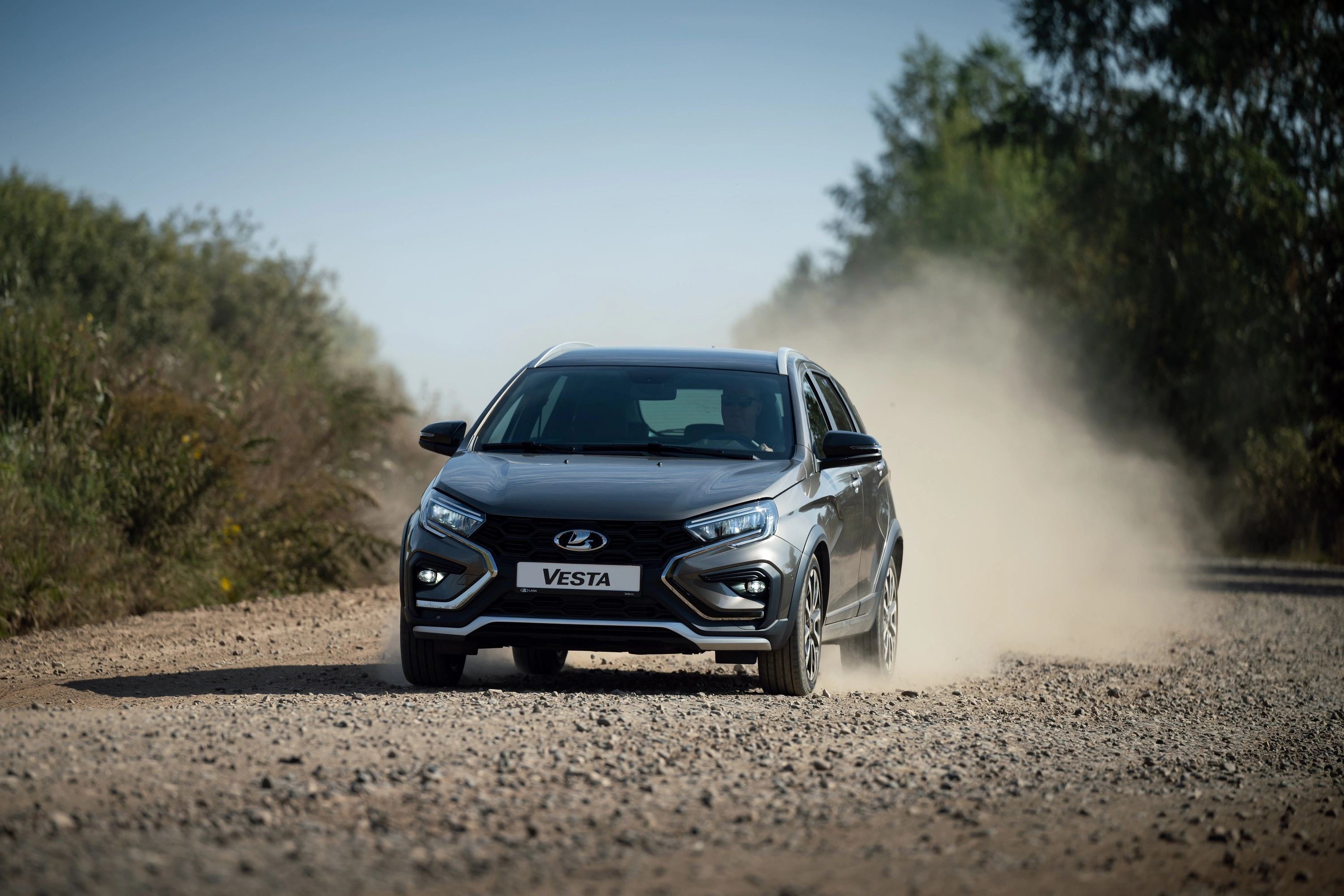 Lada Vesta начали оснащать фирменной телематикой во всех комплектациях