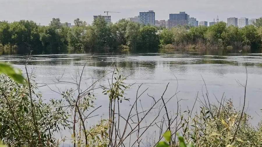 В Тюмени сообщили о продолжающемся снижении уровня воды в реке Тура