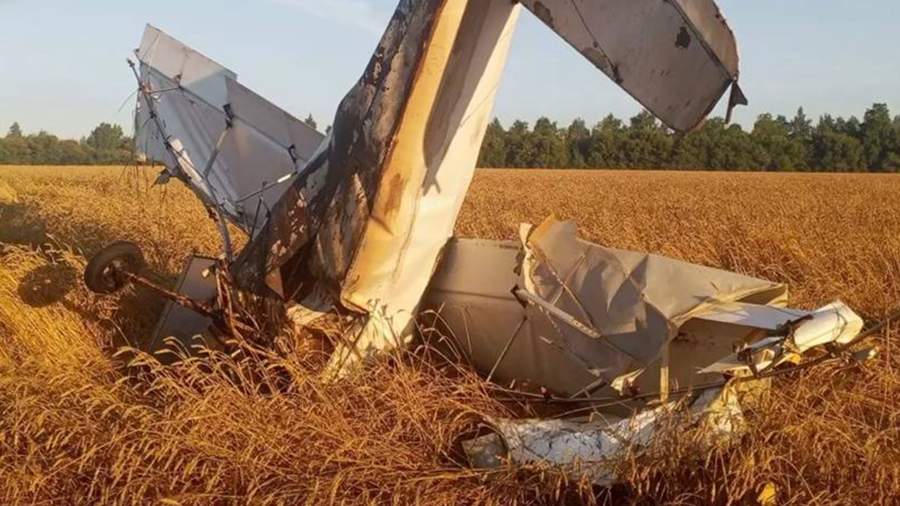 Опубликованы кадры с места падения самолета Ан-2 в Самарской области