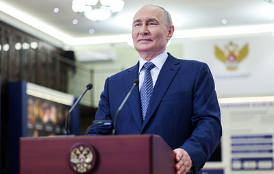 Путин заявил о повышении престижа педагогической профессии