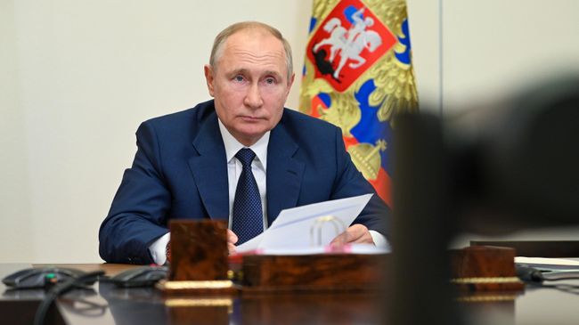 Путин поддержал идею создания мобильных технопарков для школ