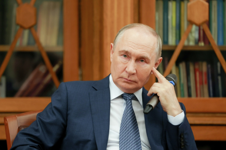 Путин признался, кому бы хотел уделять достаточно внимания