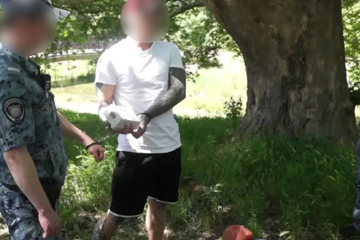 В Симферополе мужчину осудят за убийство приятеля камнем и палкой