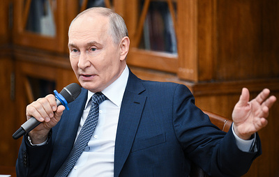 Путин призвал повышать интерес школьников к химии
