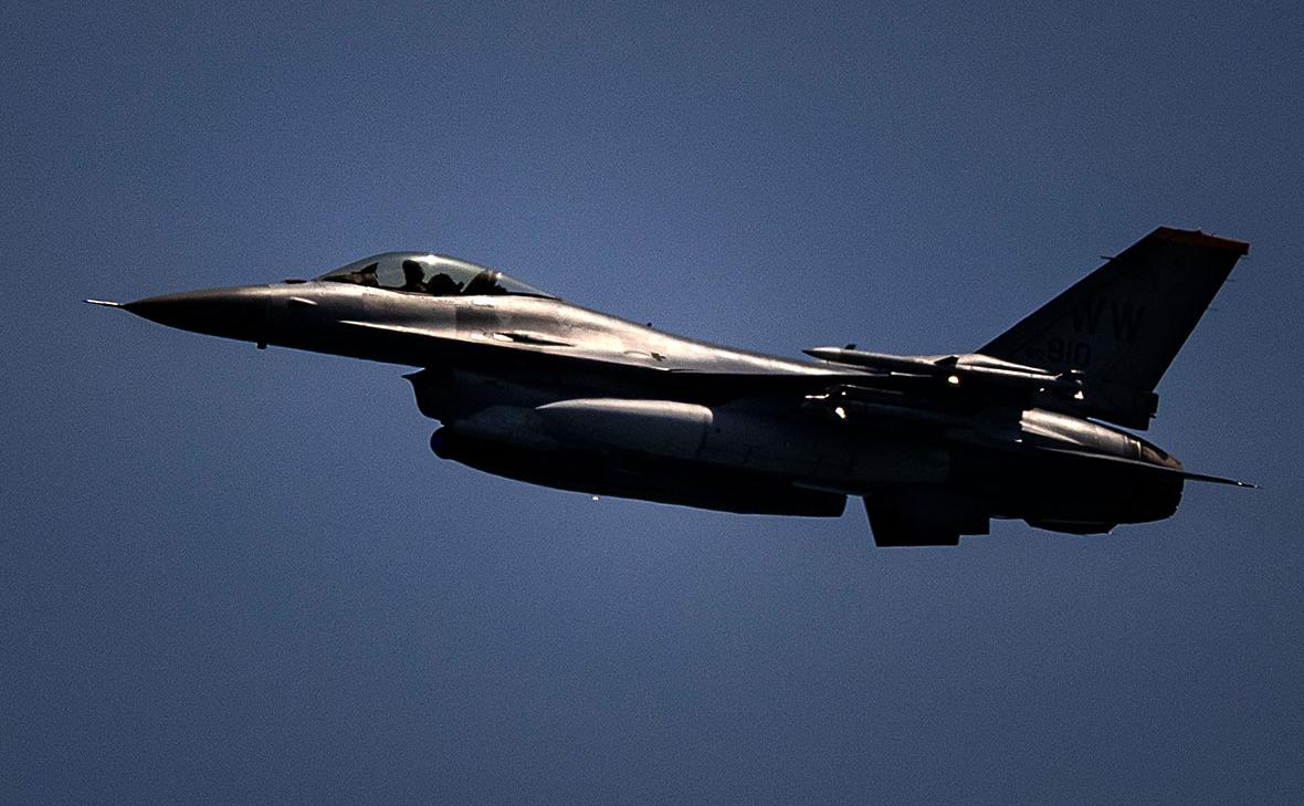 В МИД Ирана призвали Японию объяснить переброску F-16 на Ближний Восток