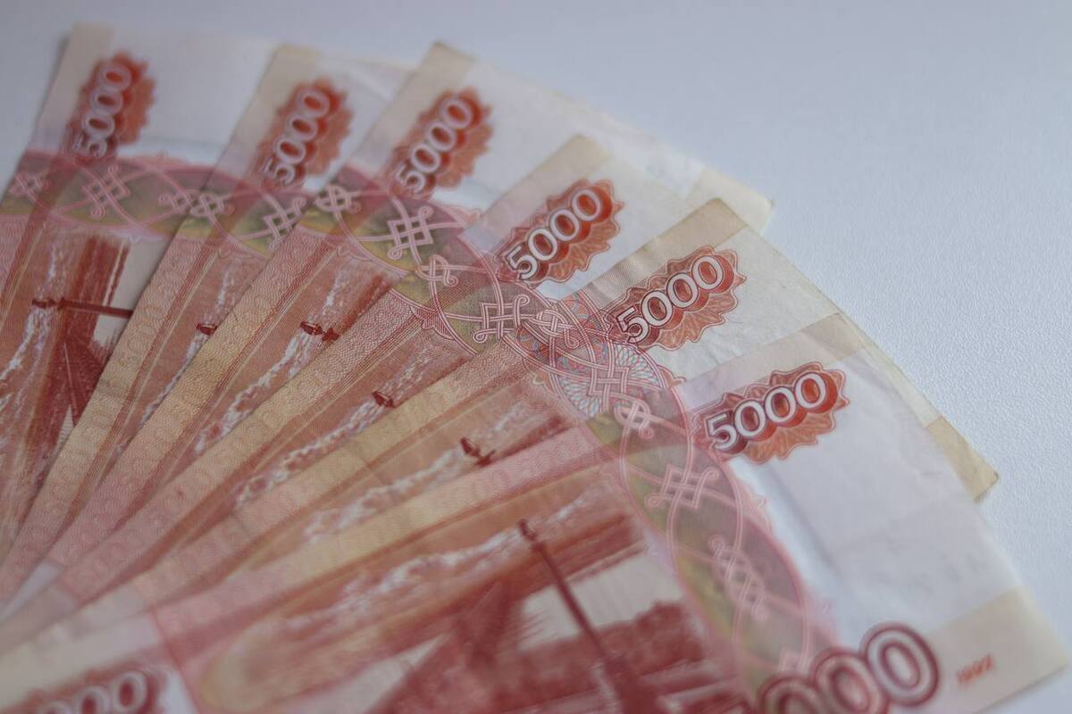 У главы табачной фирмы в Хакасии изъяли паленые сигареты на 5 млн рублей