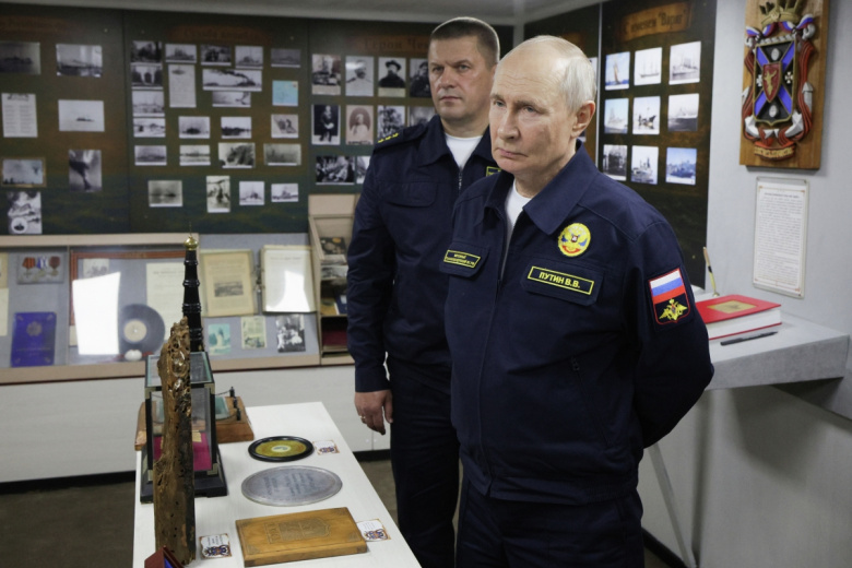«Пиратство»: Путин оценил планы Запада в отношении российских судов