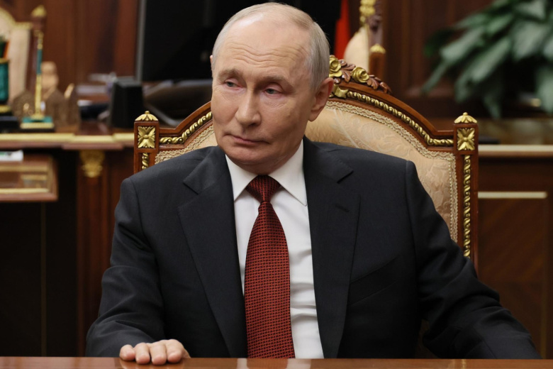 Путин по телефону поздравил Лукашенко с днем рождения