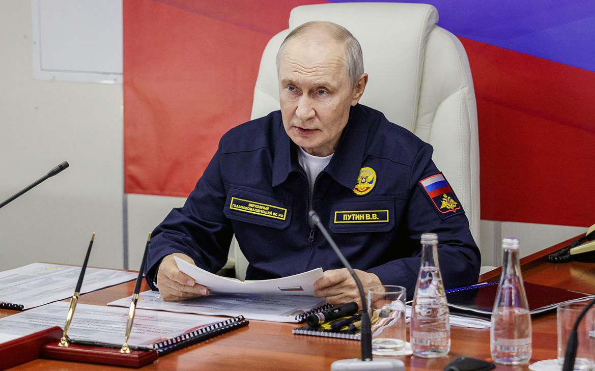 Путин назвал конструктивными прежние отношения России с Японией