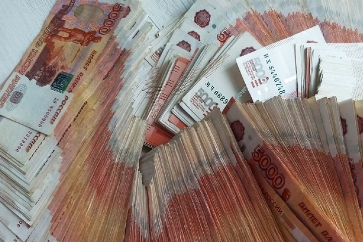 Житель Макарьева перевел мошенникам заемные деньги под видом спасения от кражи