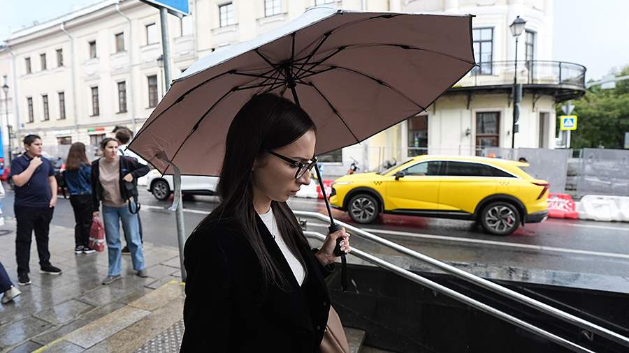 Синоптики спрогнозировали дождь и до +24 градусов в Москве 31 августа