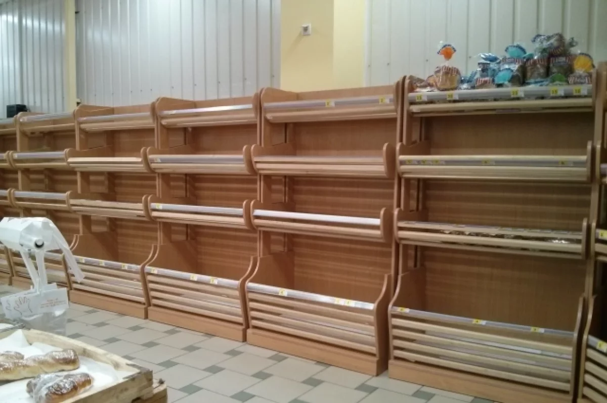 Во Львове сообщили об опустевших полках в магазинах