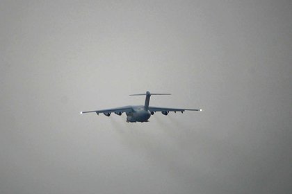 Китайские истребители заступили на боевое дежурство в Узбекистане