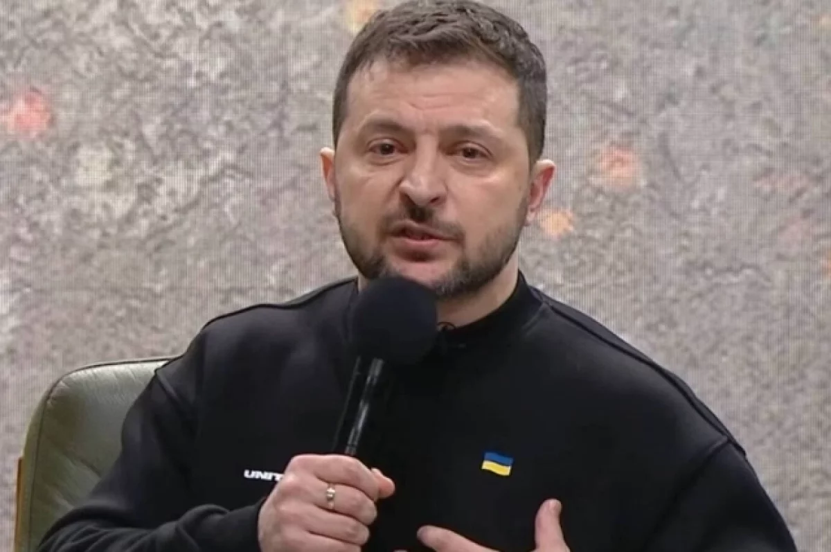 Зеленский сбежал под землю: удары по Киеву вскрыли новый бункер
