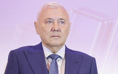 Аксаков назвал переводы за рубеж в рублях положительным сигналом