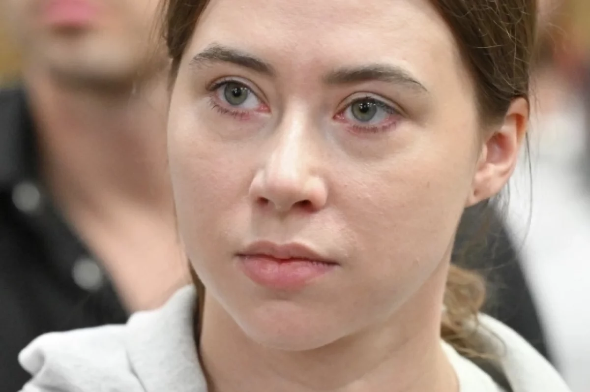 Бывших юристов блогера Митрошиной приговорили к 4 годам колонии