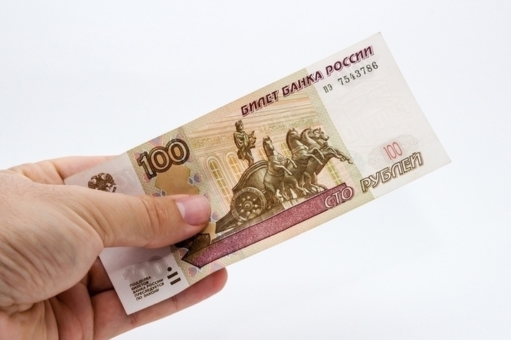 В Самарской области 15-летнего студента обвинили в краже 900 тысяч рублей