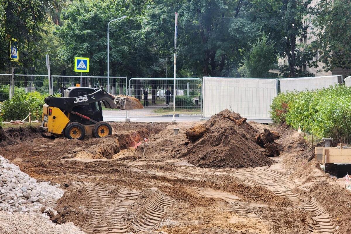 В Протвино продолжается реконструкция сквера «Мирабель»