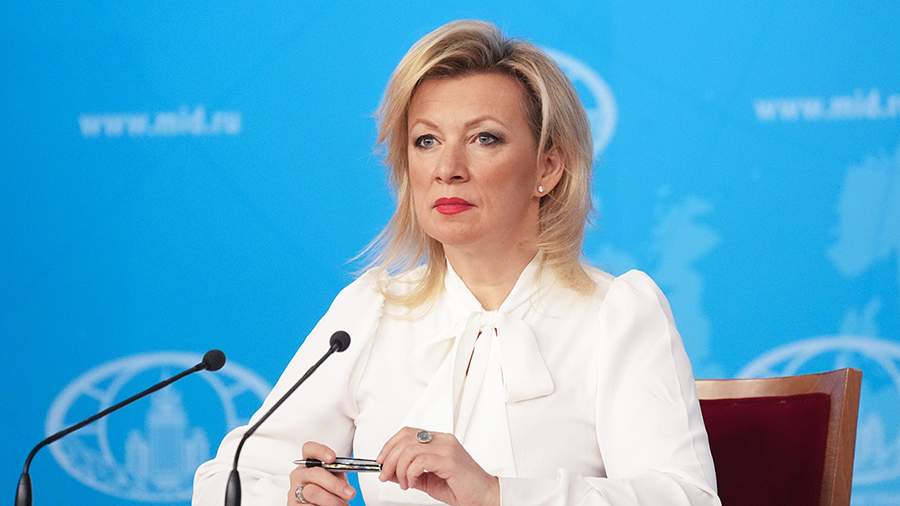 Захарова резко осудила президента Польши Навроцкого за оправдание нацизма