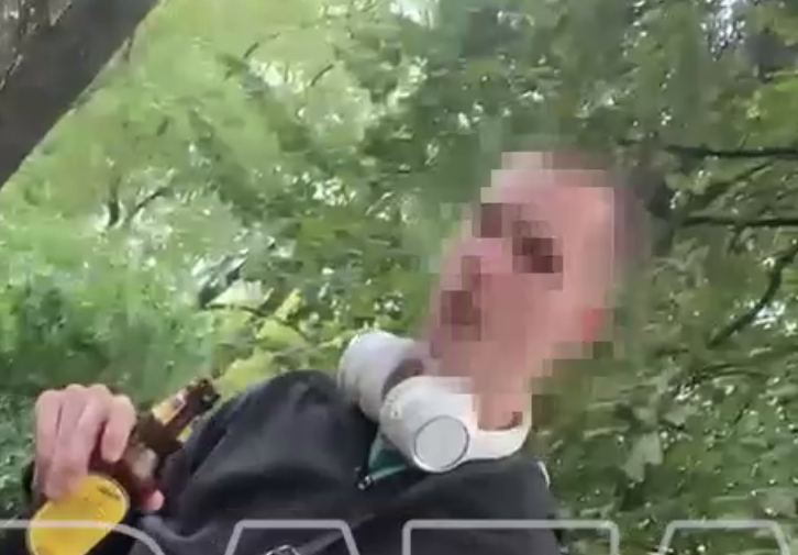 Москвичи поймали онаниста и фаната Чикатило на детской площадке