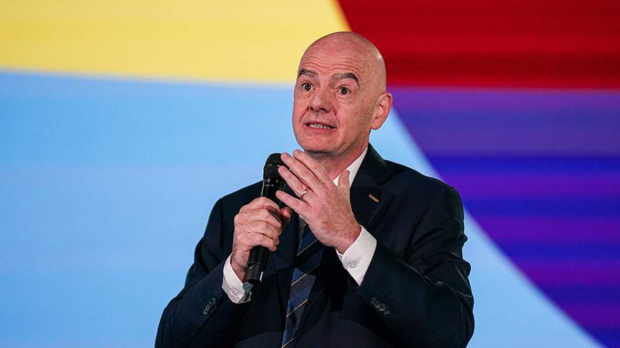 Платини призвал президента FIFA Инфантино уйти в отставку