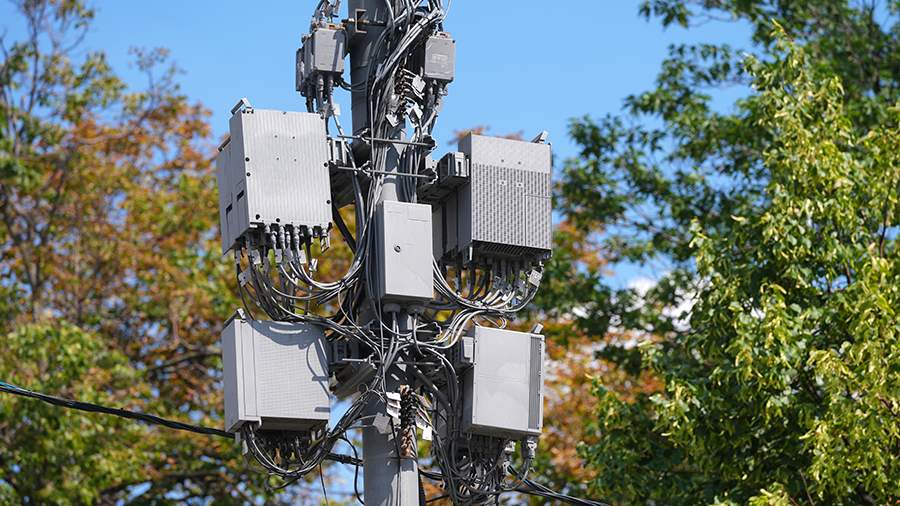 Минцифры заявило о появлении сетей 5G в городах–миллионерах в ближайшее время