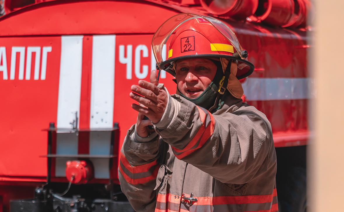 Под Киевом после взрыва начался пожар