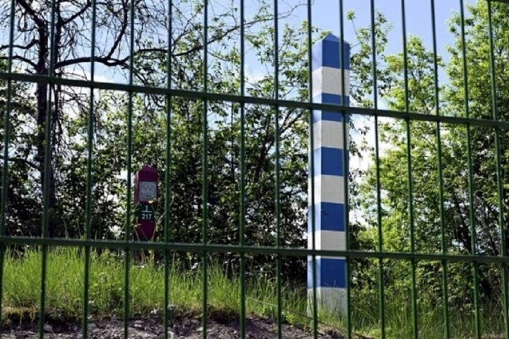 Финляндия завершает строительство 200-километрового забора на границе с Россией