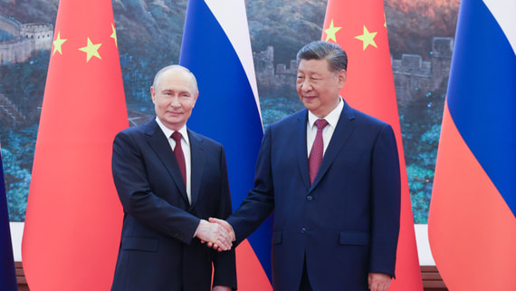 Путин встретился с Си Цзиньпином в Бишкеке