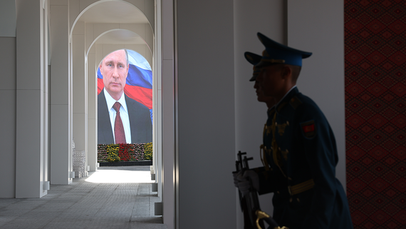 Путин: Россия движется к завершению конфликта на Украине