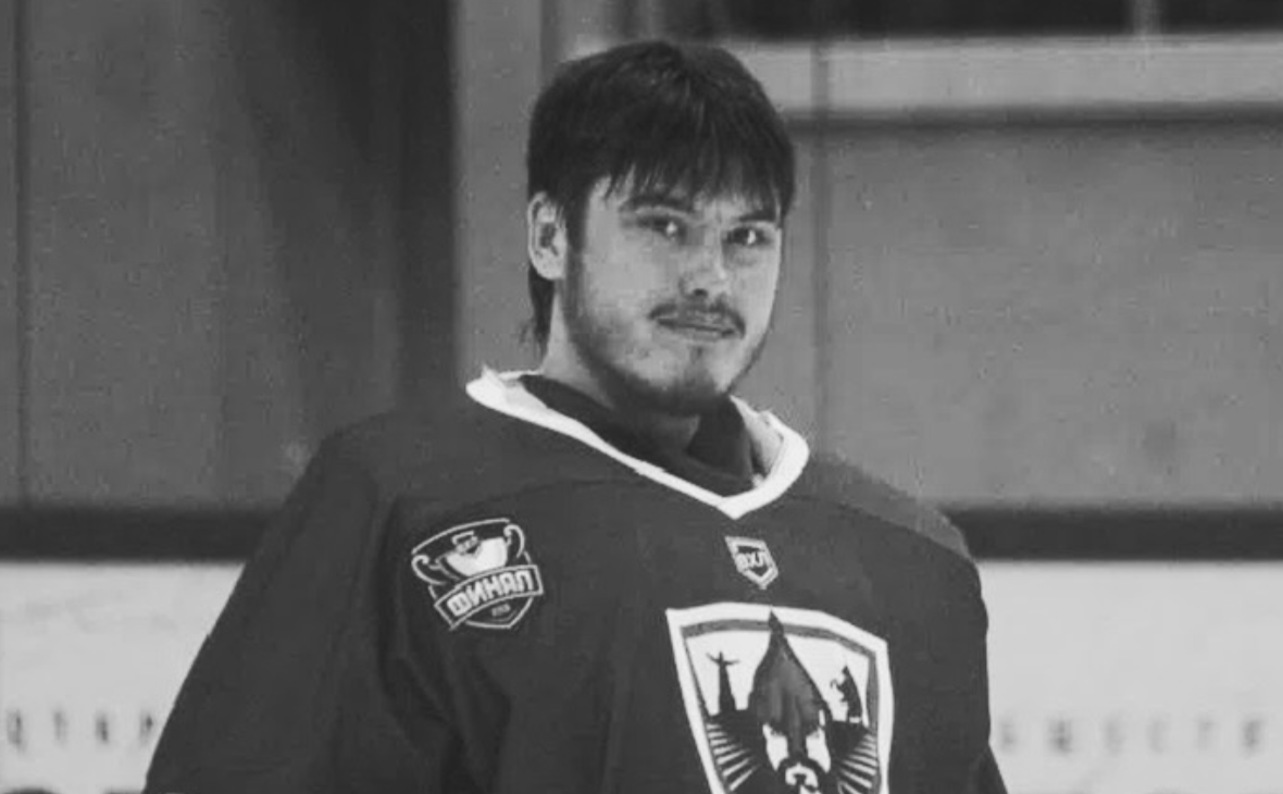 Лучший вратарь первенства ВХЛ 2019 года умер в 34 года