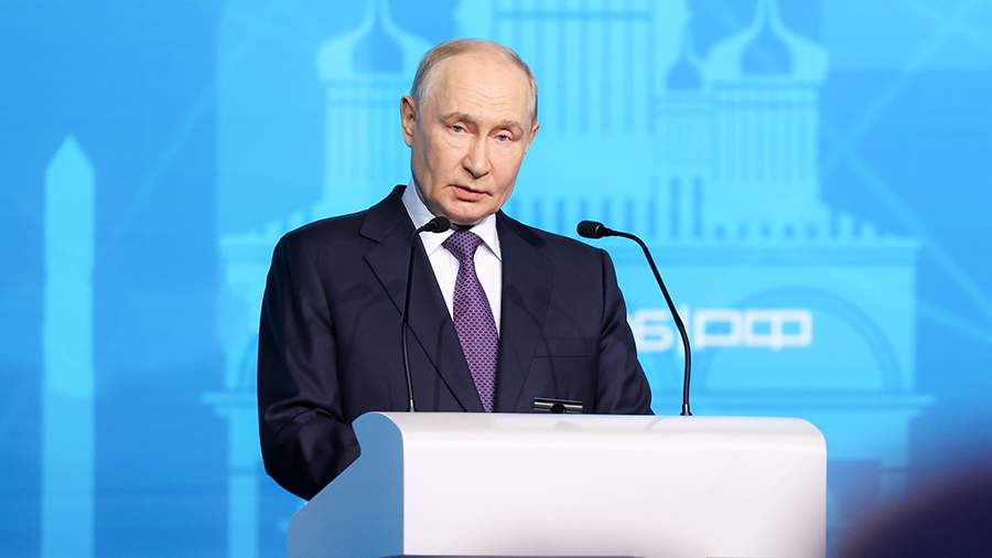 Путин поприветствовал российских спортсменов на открытии Игр кочевников