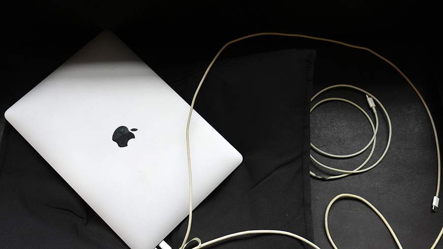 ВЦИОМ указал на снижение доверия россиян к Apple
