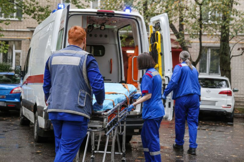 Россиянка угрожала медику ножом и попыталась избежать наказания