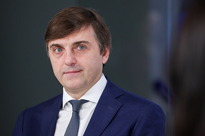 Кравцов рассказал, что у первоклассников не будет контрольных работ и оценок