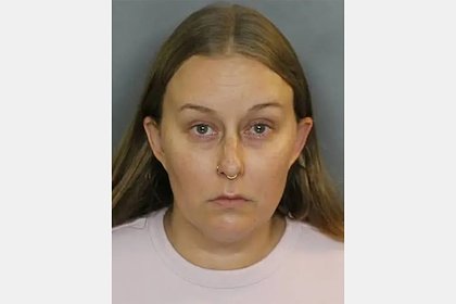 37-летняя учительница дважды изнасиловала ученика в классе