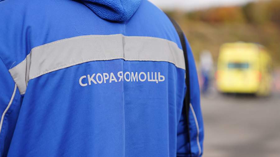 В результате нападения семиклассницы на учителя в Канске пострадали семь человек