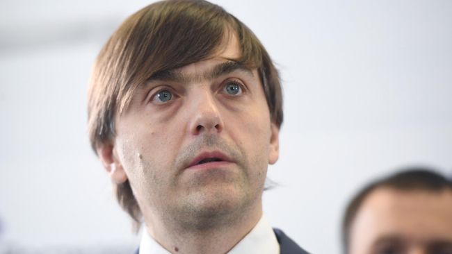 Кравцов рассказал о нововведениях в российских школах с 1 сентября